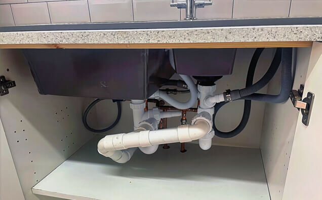 https://blockeddrainsbrentwood.com.au/uploads/2025/07/blocked-sink-20688.jpg